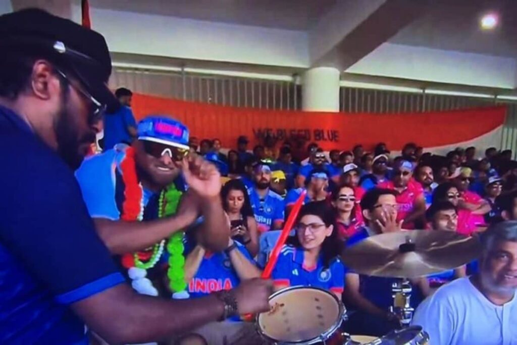 Cricket Fans Bring Drums to Chepauk During WC 2023 and Internet Feels Bad for Audience