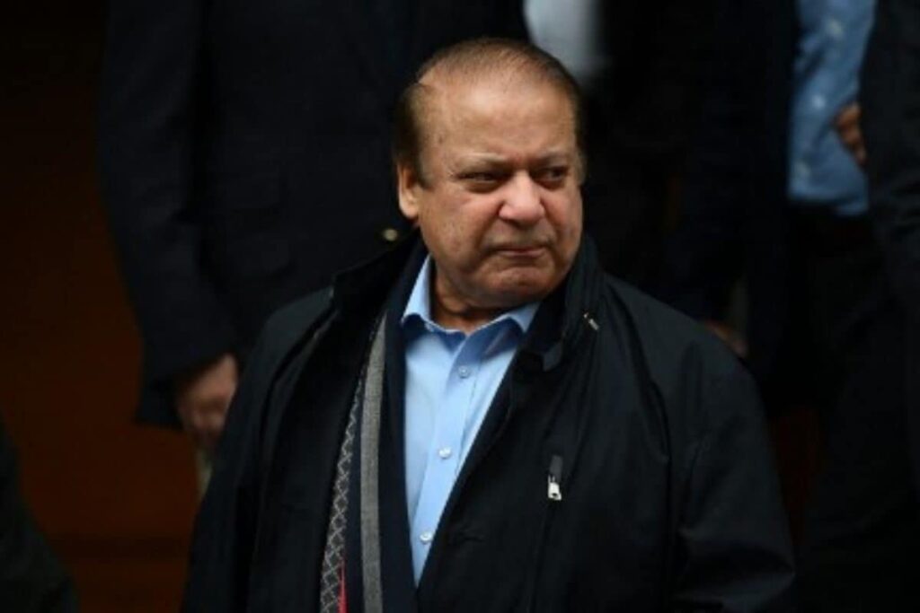 Former Pakistan PM Nawaz Sharif Secures Bail in Corruption Cases Ahead of Homecoming