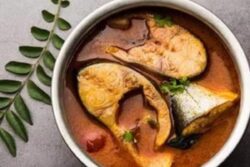 Goa Makes it Mandatory for Beach Shacks to Sell State’s Staple ‘Fish Curry-rice’