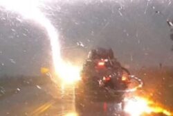 Lightning Strikes Car But Doesn't Injure Passengers, Experts Call It Faraday-Cage Effect