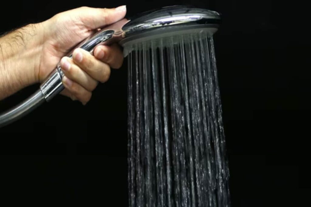 25-Year-Old Woman's Scalp Would Bleed After Shower; Here's Why