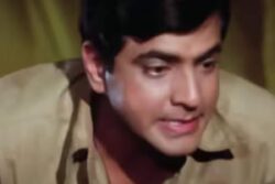 This 1971 Jeetendra Film Sold More Tickets Than Amitabh Bachchan And Dharmendra's Sholay