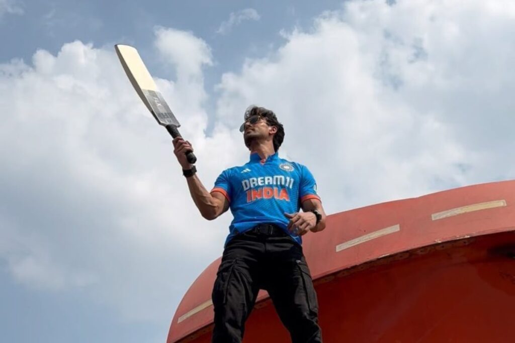 Tiger Shroff Shows Support To Team India With Dance Moves On Hum Aaye Hain