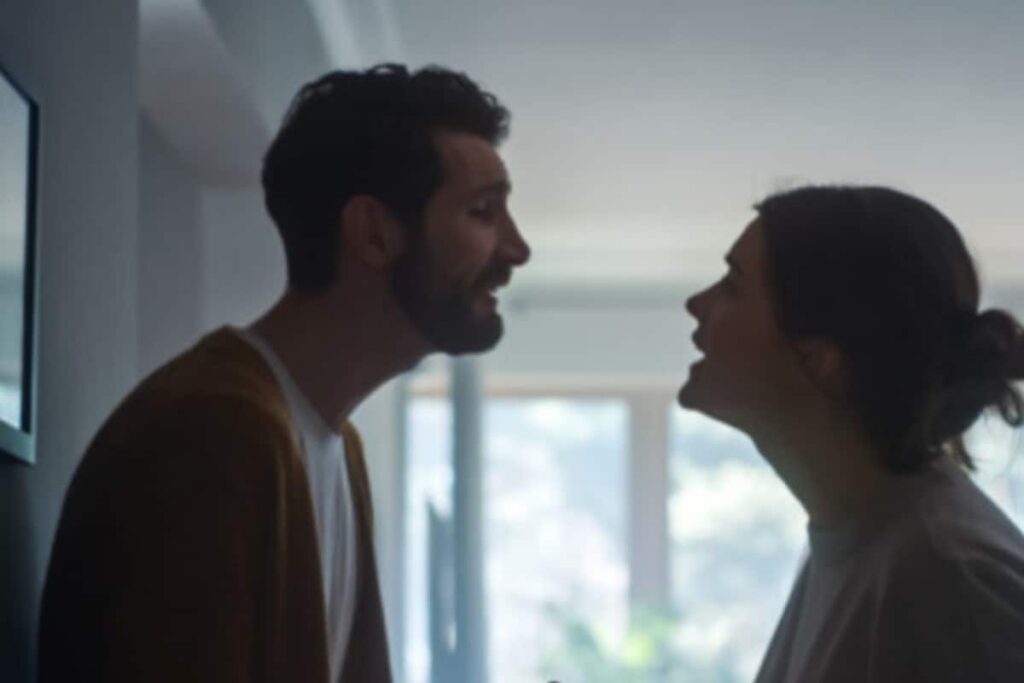 ‘Husband Doesn't Fight’ To ‘Wife Can’t Cook’: Lawyer Lists Bizarre Reasons For Divorces