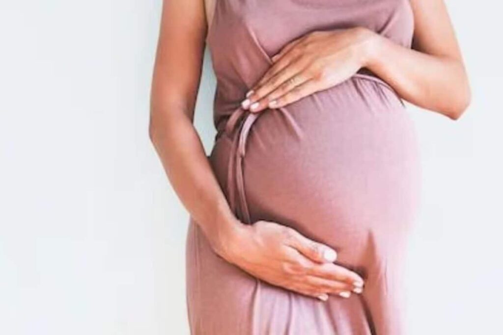 Can Pregnant Women Fast During Navratri? Here's The Answer
