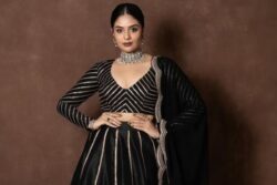 Actress Sreemukhi Slays Traditional Look In Black Lehenga Choli