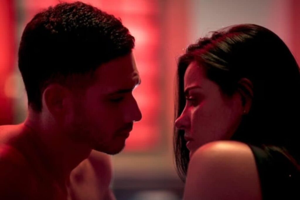 Elite To Dark Desire, 5 Steamiest Netflix Series To Watch Alone