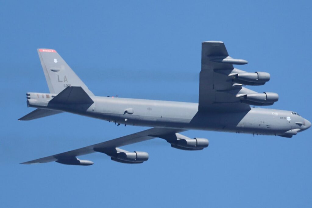 WATCH: Chinese Jet Came Within 10 feet of US Bomber Over South China Sea