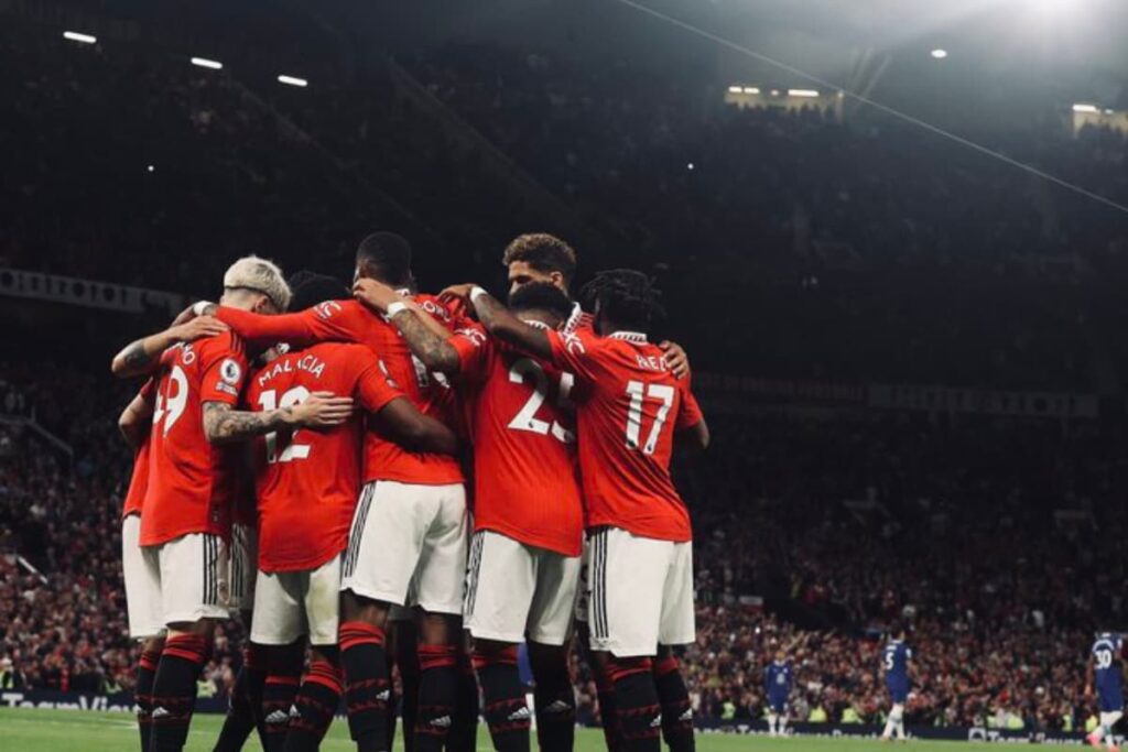 Qatar's Sheikh Jassim Bin Hamad Al Thani Pulls Out of Race to Buy Manchester United