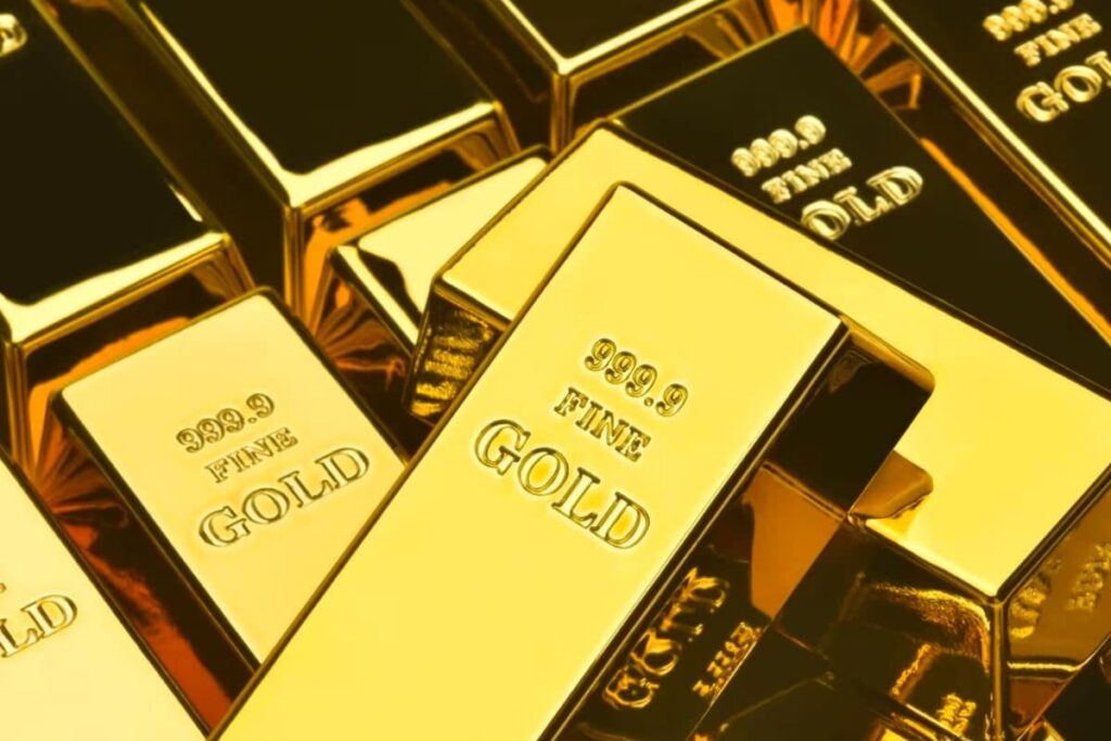 Gold Prices Lower, Silver Flat Today, October 16: Check Latest Bullion Rates