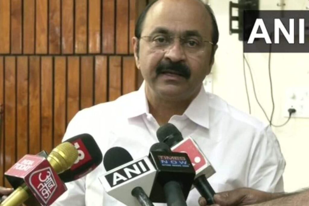 Kerala: Oppn Leader Satheesan Slams Vijayan Govt, Alleges Expired Medicines Being Distributed to Hospitals