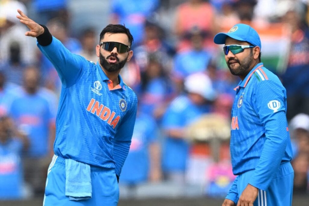 IND vs NZ: Skipper Rohit Sharma and Virat Kohli Seen Having Animated Discussion In Top Spot Clash At World Cup