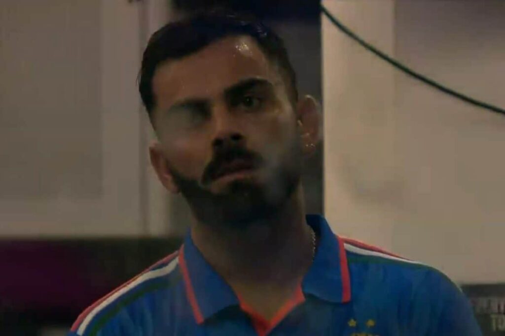 Watch: Virat Kohli Slaps His Head in Frustration After Missing Out on a Chance to Finish the Game for India
