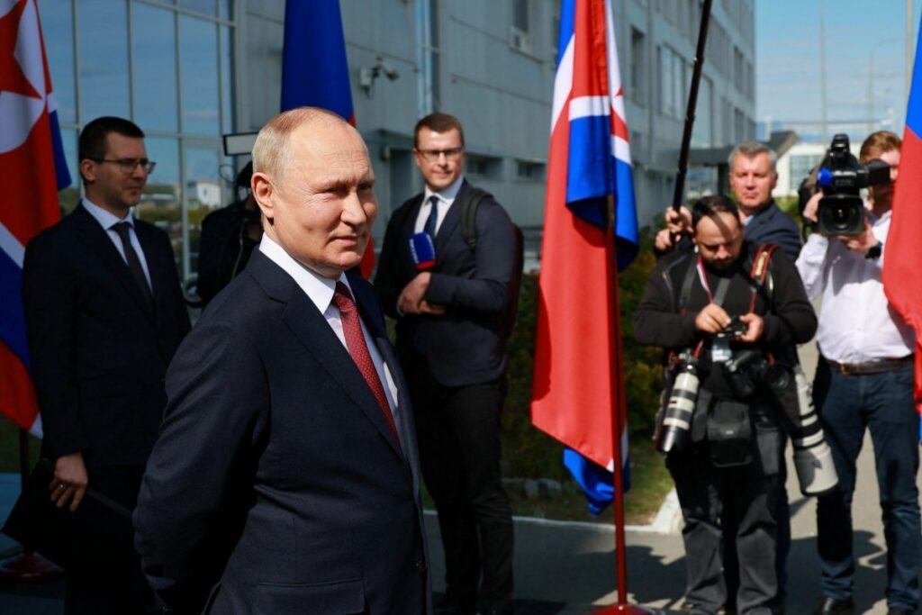 Russia Test Fires missiles, Practising Retaliatory Nuclear Strike