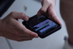 Here’s What Signal Chief Has To Say About WhatsApp’s New AI Features