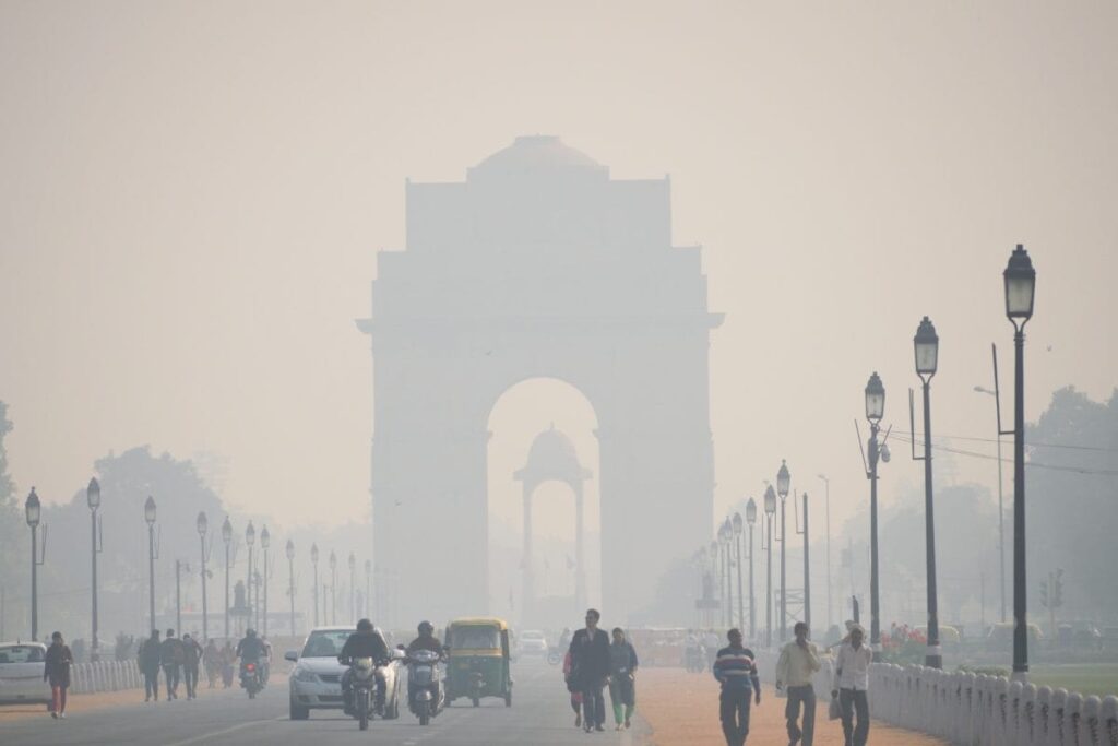 Delhi or Mumbai: Which City Fares Better on Air Quality? Check List of Most Polluted Cities in India