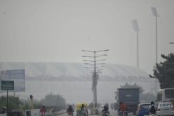 Not Just Delhi, UP Too Gasps for Breath as AQI Breaches 'Severe' Mark, Experts Seek Collective Action