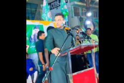 Telangana Polls: Akbaruddin Owaisi Booked for Threatening Cop During Rally; BJP Reacts