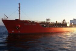 US Official Says Crew of Israel-linked Tanker Seized Off Yemen ‘Safe’