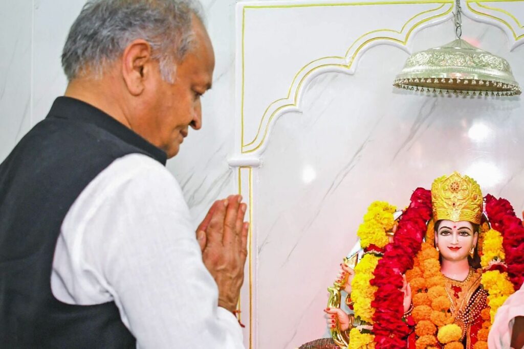 One Take | Pulled Down By MLAs, Can Ashok Gehlot Rise from the Ashes to Win Do-or-Die Battle for His 'Asmita'?