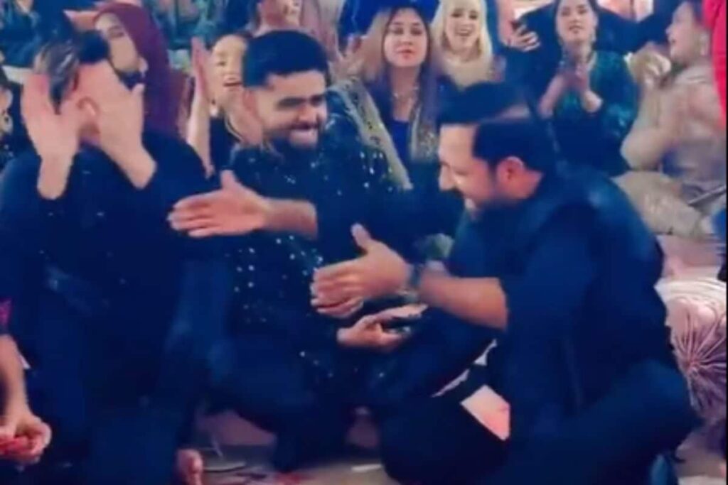Former Pakistan Skipper Babar Azam Spotted in Team-mate's Pre-Wedding Festivities Ahead of Australia Tour