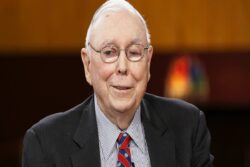Charlie Munger, Warren Buffet's Sidekick at Berkshire Hathaway, Dies at 99