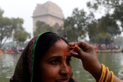 B-town Link, Ghat Scenes, Traffic & Booze Curbs: Splashes of Unity as 'Chhath' Zest Paints India