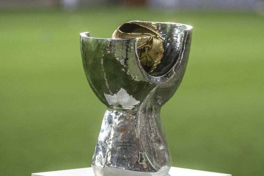 Galatasaray, Fenerbahce Want Turkish Super Cup to be Played on Home Soil Instead of Saudi Arabia