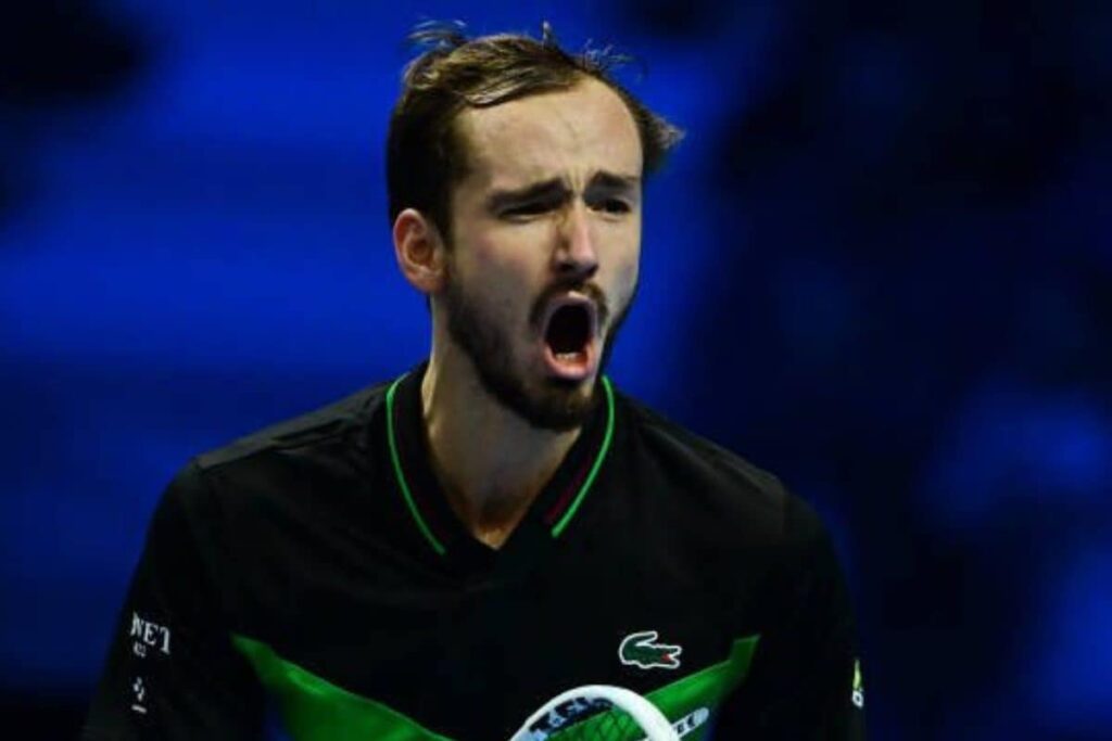ATP Finals: Daniil Medvedev Defeats Alexander Zverev To Secure Semis Spot