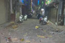 AQI Returns to Hazardous Level as Delhi-NCR Residents Go All Out With Firecrackers on Diwali