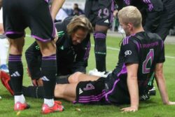 Bayern Munich's Matthijs De Ligt Ruled Out With Knee Injury
