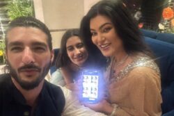 Sushmita Sen Sends Out Diwali Wishes With Rumoured Boyfriend Rohman Shawl And Daughter Renee