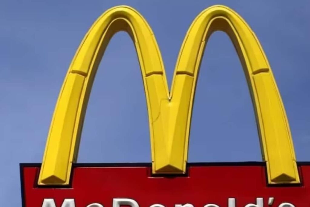 Man Finds 'Rock Hard' Cheeseburger Burger In Car, Says 'Will Never Eat McDonald's Again'