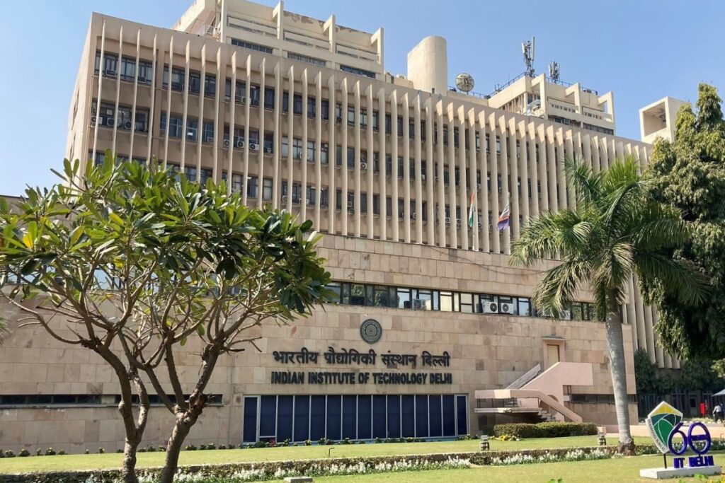 IIT Delhi Announces MTech in Energy Transition Programme for Abu Dhabi Campus