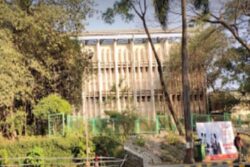 Facing “Severe” Space Crunch, IIT-B Asks PhD Students to Vacate Hostel Rooms, Share Room with Juniors by Dec-End; Students Protest Move