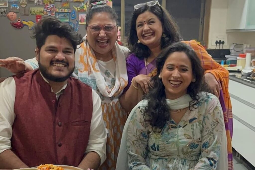 Actress Sukanya Mone Organises Kelvan For This Engaged Marathi Celebrity Couple