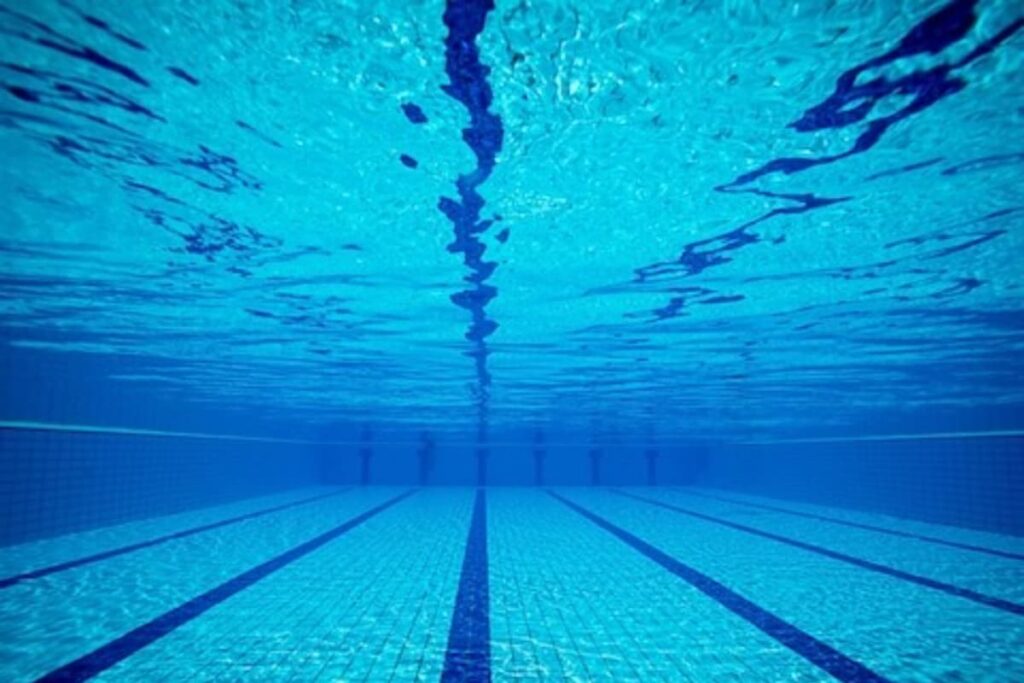 This Deep Swimming Pool Can Fit A 14-storey Building In It