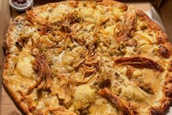 Getting A Slice Of Thanksgiving Pizza From This Restaurant Is As Difficult As Winning A Lottery