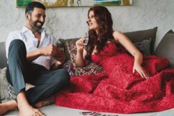 Twinkle Khanna, Akshay Kumar's Rummy Date Album Is Everything