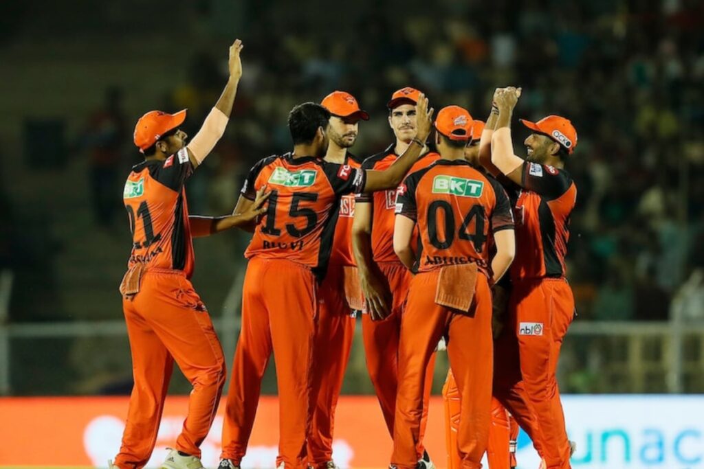 IPL 2024 SRH Retained & Released Players List: Sunrisers Part Ways with Harry Brook; Aiden Markram Retained as Captain