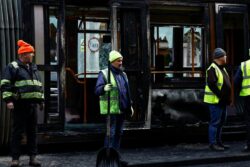 Irish Cops Prevent Riots in Dublin as Far-Right Protesters Congregate at City Centre to Protest Stabbing