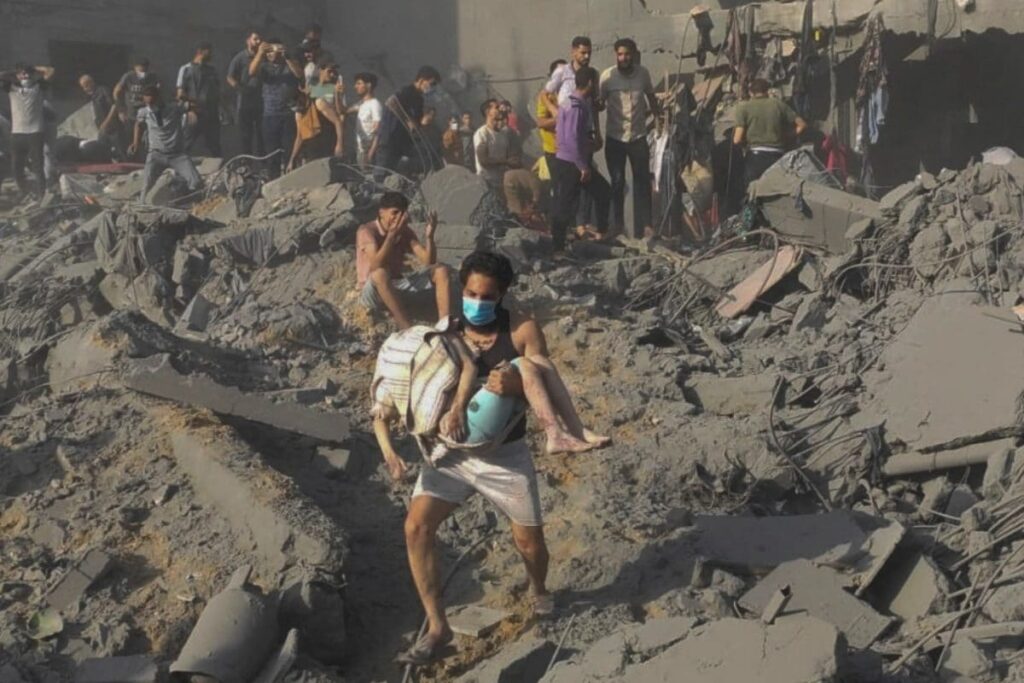 Israeli Air Strikes on Gaza Refugee Camp Could Be War Crimes, Says UN