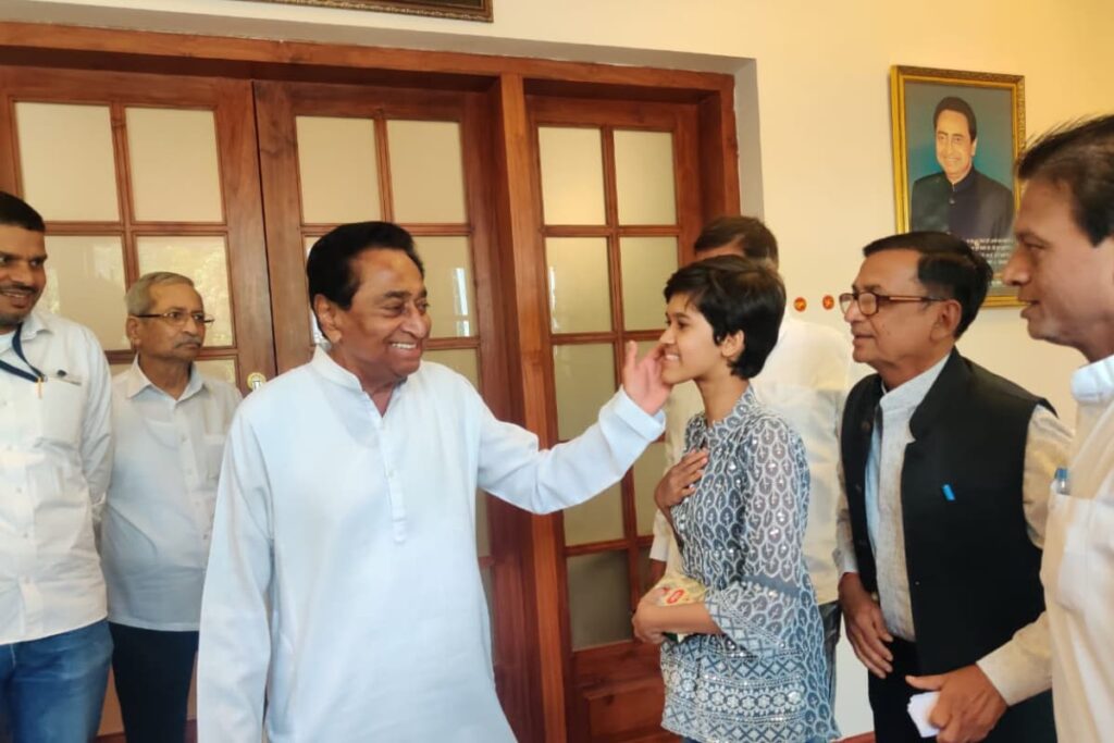 Temple Runs to Meeting Fans & Ladli Behnas: How Madhya Pradesh CM Contenders Spent Polling Eve