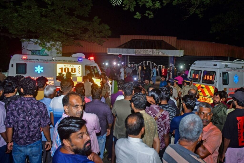 Kerala University Stampede: Probe Ordered After 4 Dead, 65 Injured at Nikhita Gandhi Concert in Kochi