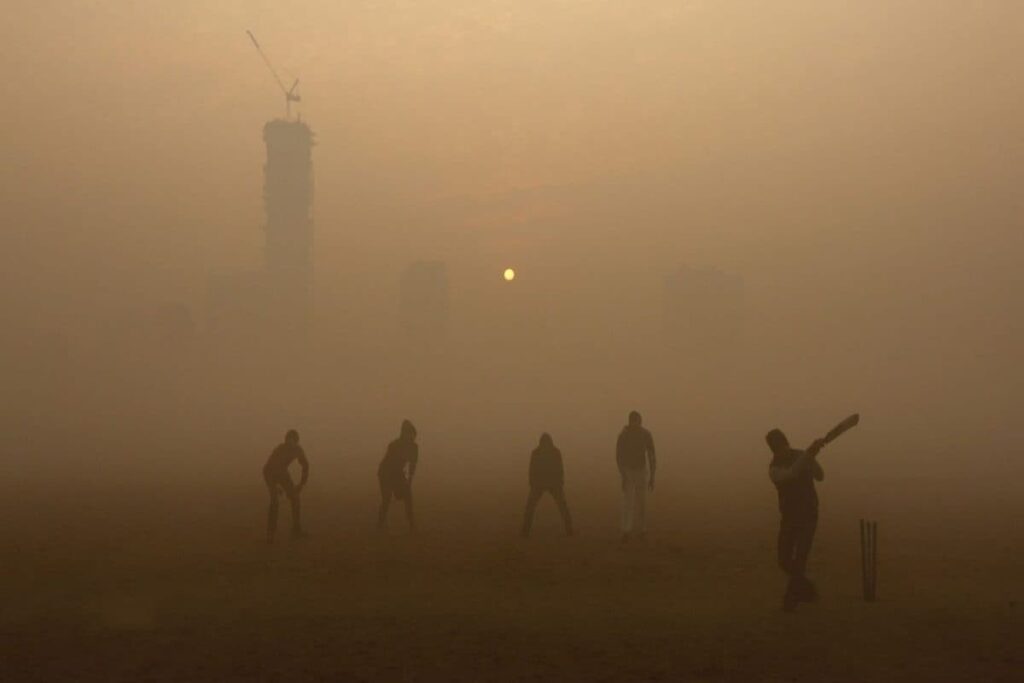 Kolkata Air Quality Turns 'Very Poor' in Several Pockets, Triggers Serious Health Concerns: Official