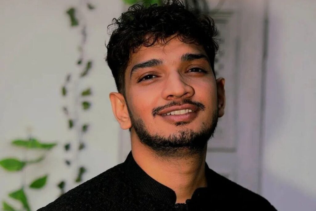 Bigg Boss 17: Munawar Faruqui Steals Coffee Box And Hides It In His Pants