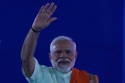 PM Modi Questions Practice of Families Organising Weddings Abroad