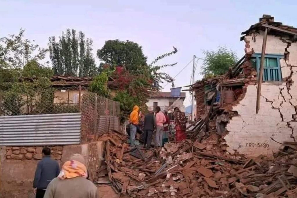Nepal Quake: Injured Shifted to Hospital at the Foothills, Some May Be Sent to India