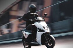 Bengaluru EV Manufacturer Simple Energy Contacts Customers To Cancel Pre-Bookings, Details Here