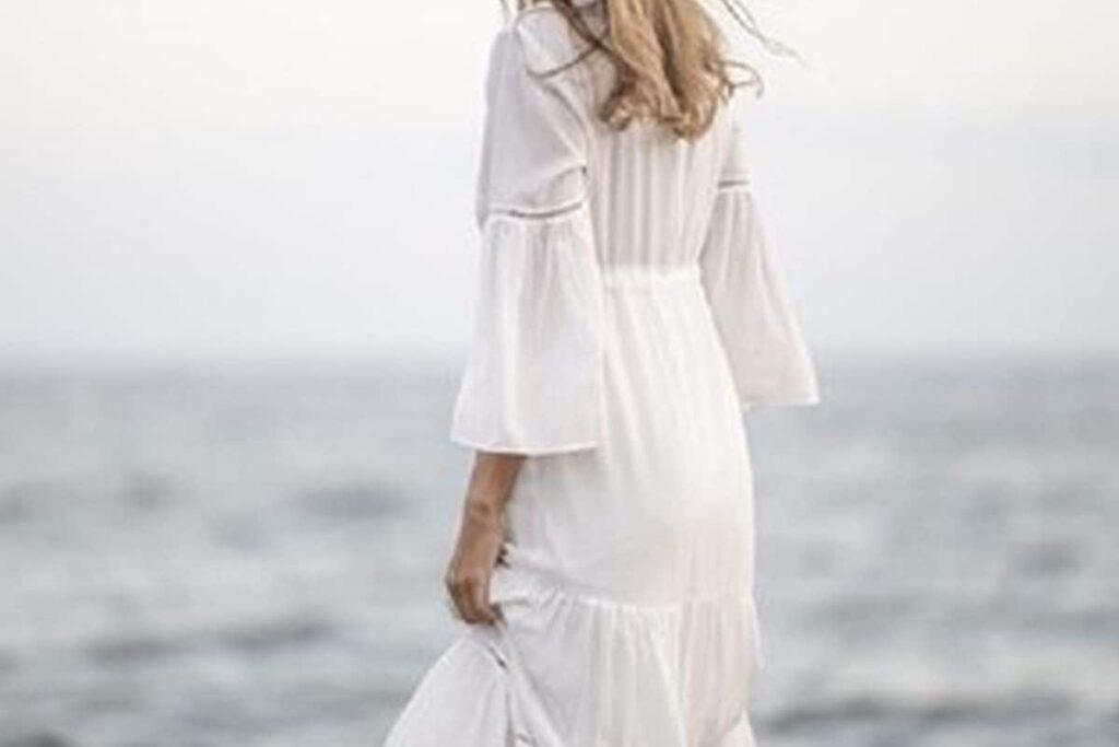 The Woman Wore White Dress To Her Sister's Wedding And The Reason Will Surprise You